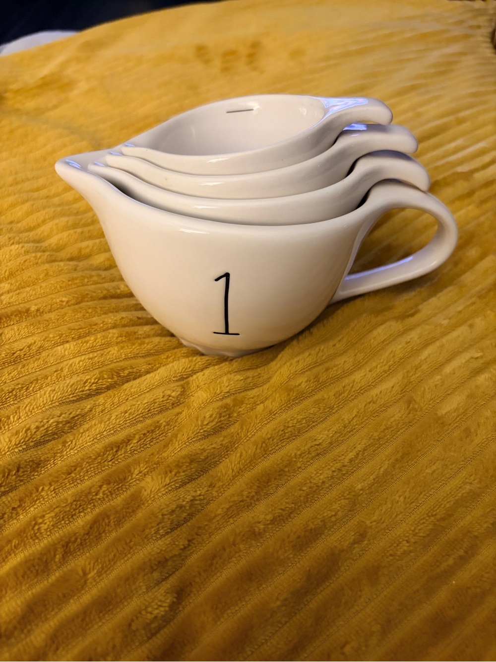 Rae Dunn Measuring Cups- Set of 4